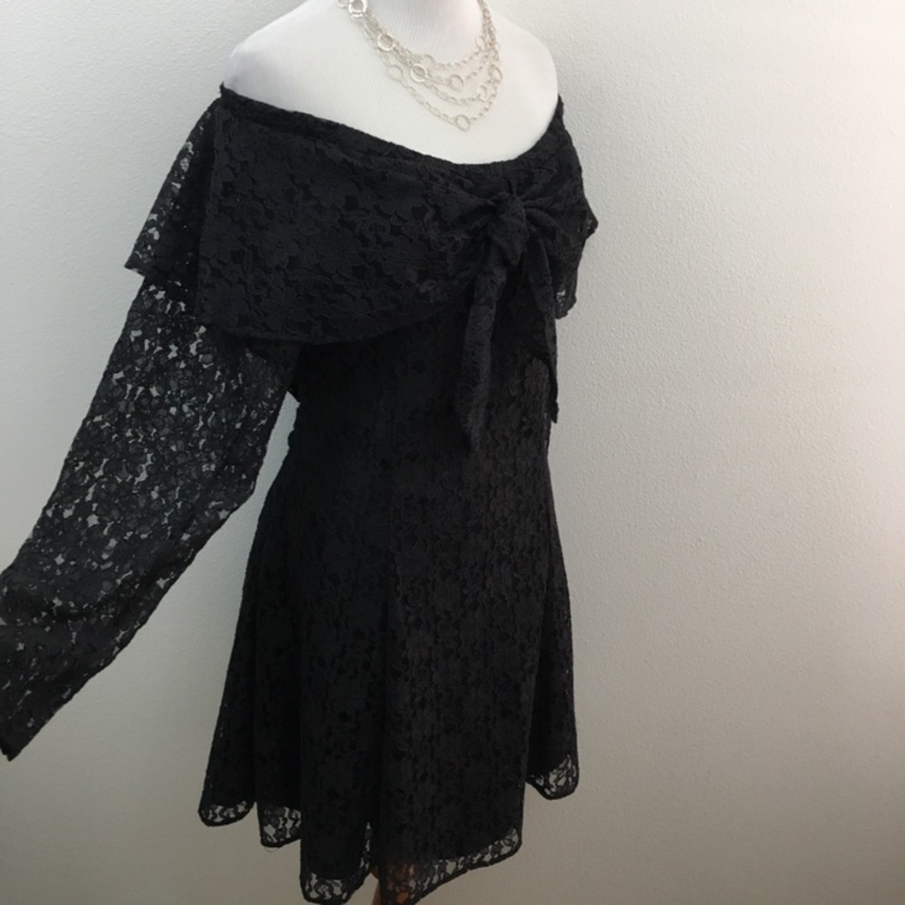 Cloud 9 | Black Off the Shoulder Lace Dress
